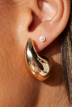 Load image into Gallery viewer, Gold Teardrop Plated Alloy Stud Earrings
