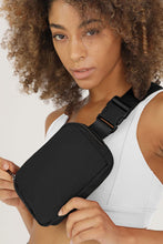 Load image into Gallery viewer, Black Waterproof Zipped Fanny Pack Crossbody Bag
