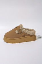 Load image into Gallery viewer, Brown Plush Patched Buckle Decor Thick Sole Thermal Slippers
