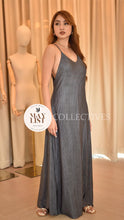 Load image into Gallery viewer, Annika Maxi Dress
