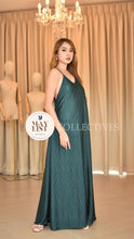 Load image into Gallery viewer, Annika Maxi Dress
