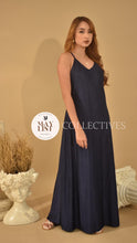 Load image into Gallery viewer, Annika Maxi Dress
